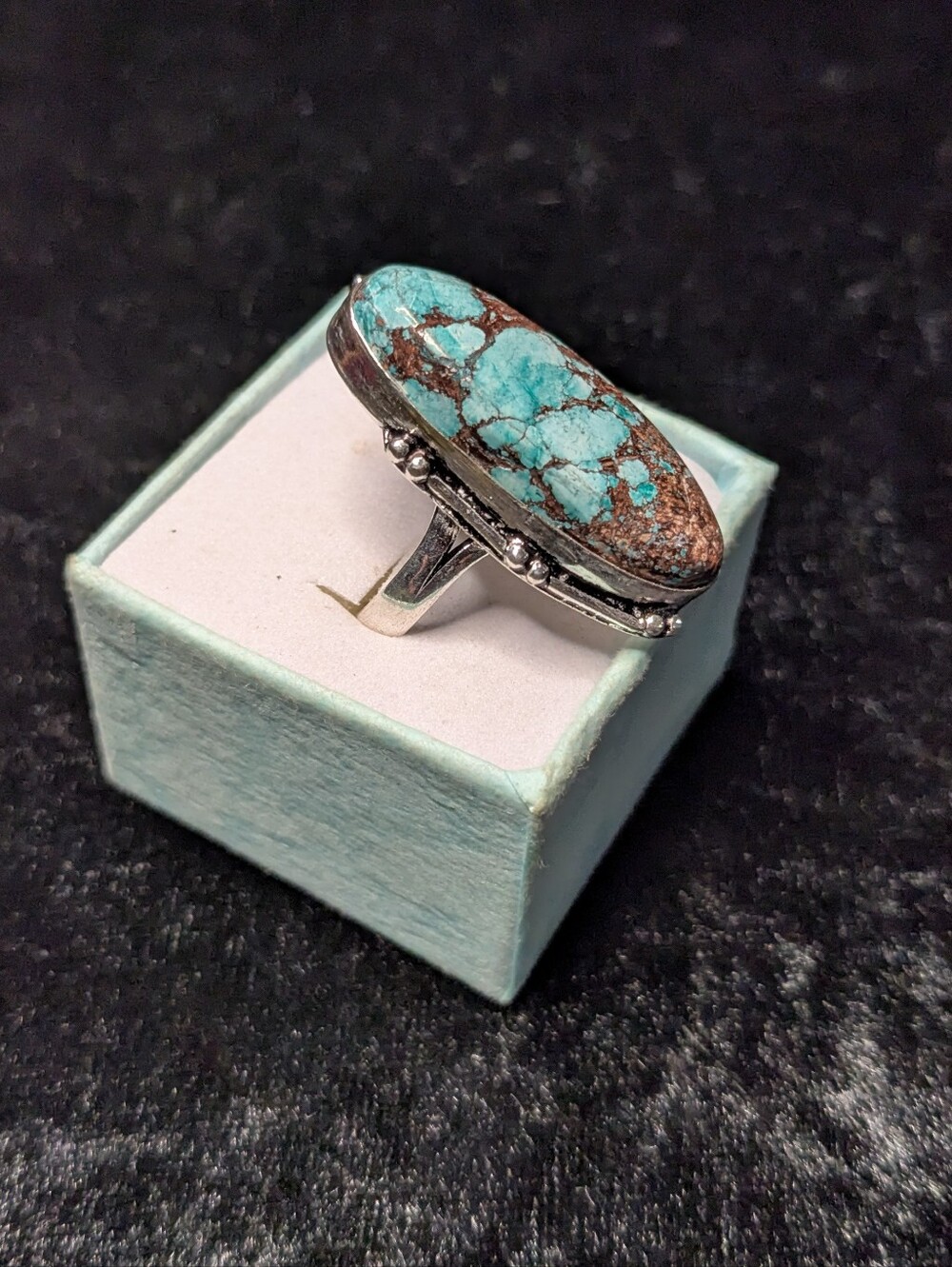 Handcrafted Oblong New Lander Turquoise Ring  (6.5) - Picture 3 of 11